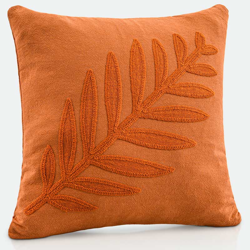 Coussin broderie feuillage terracotta