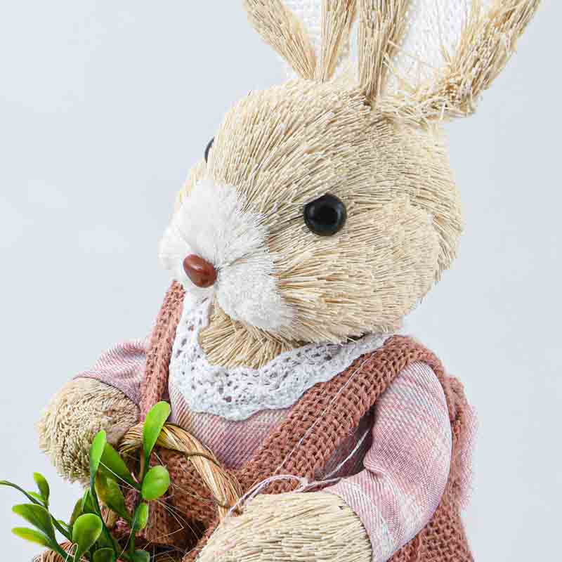 Lapin avec panier à poser