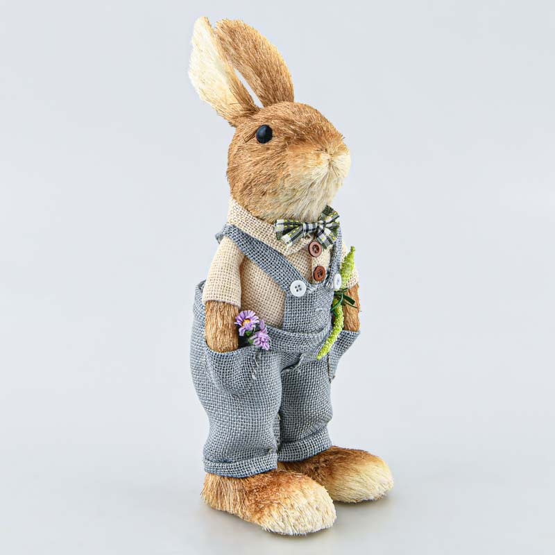 Lapin de Pâques en salopette