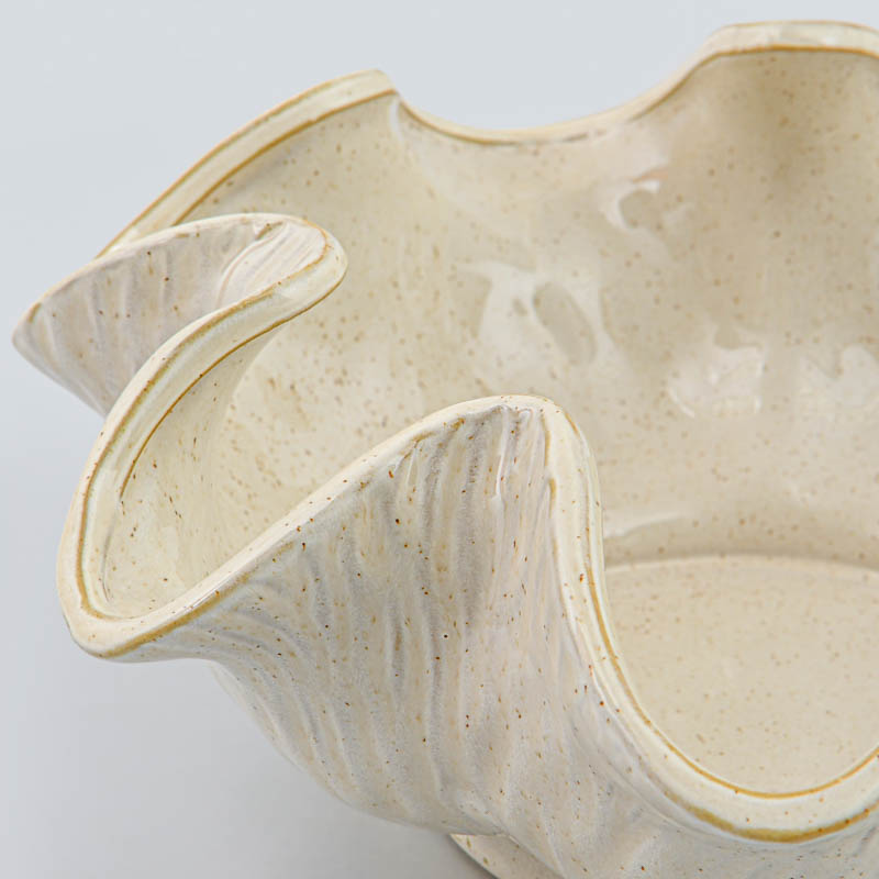 Vide poche beige 'Abyssal'