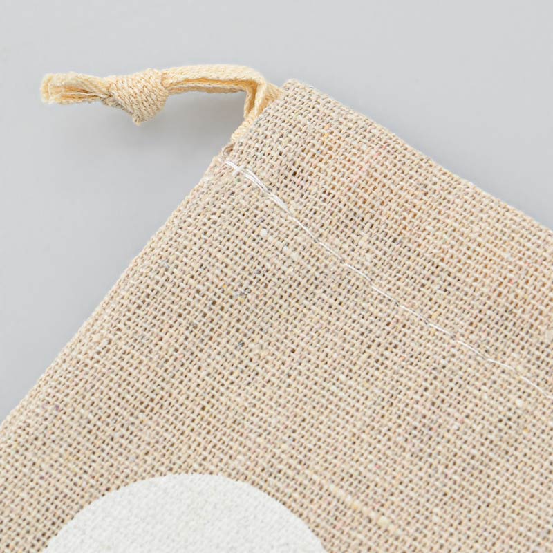 2 sacs petits coeurs en jute