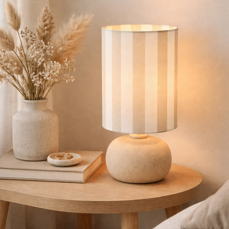 Lampe avec abat-jour 'Sylma' beige