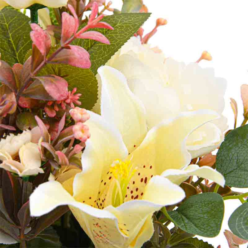 Bouquet haut de pivoines lys et eucalyptus 