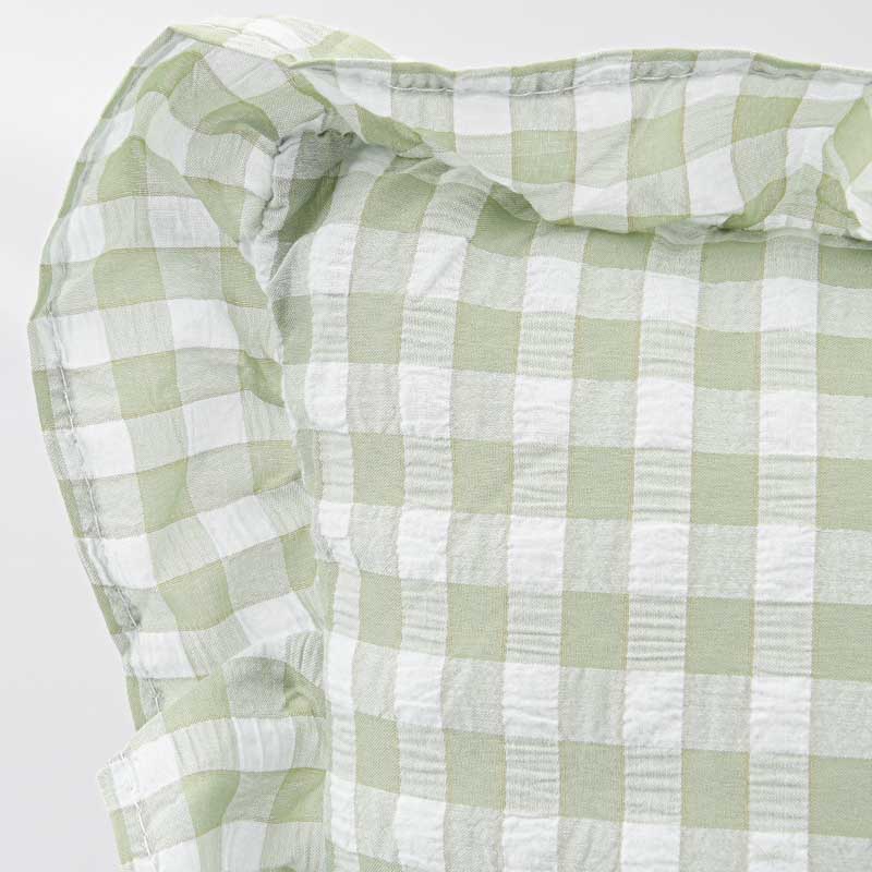 Coussin 'Marquise' imprimé vichy vert volants