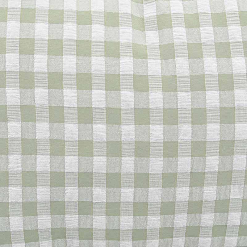 Coussin 'Marquise' imprimé vichy vert volants