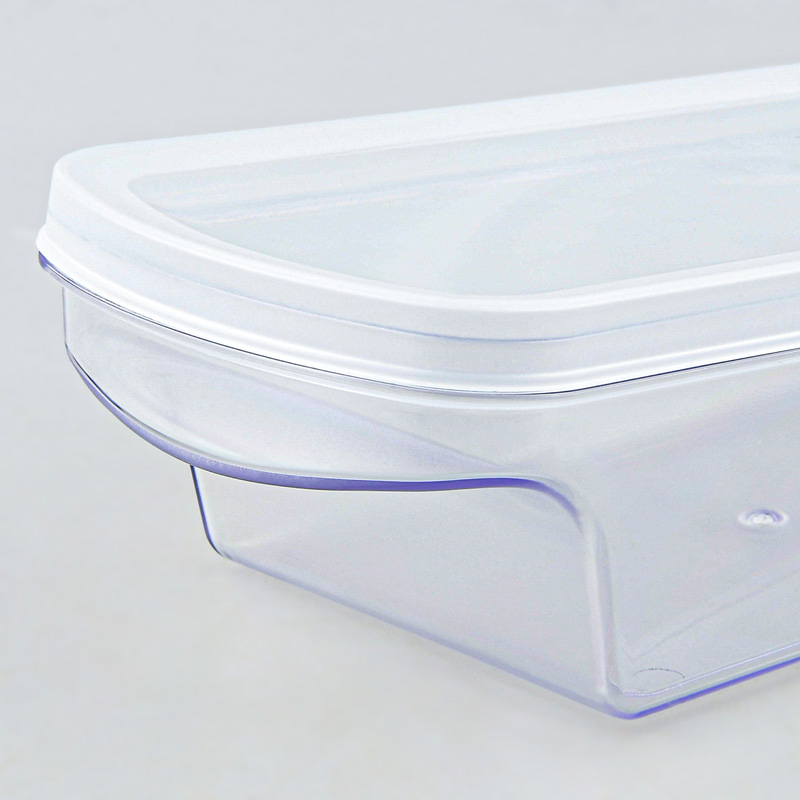 Râpe avec réservoir 3 en 1