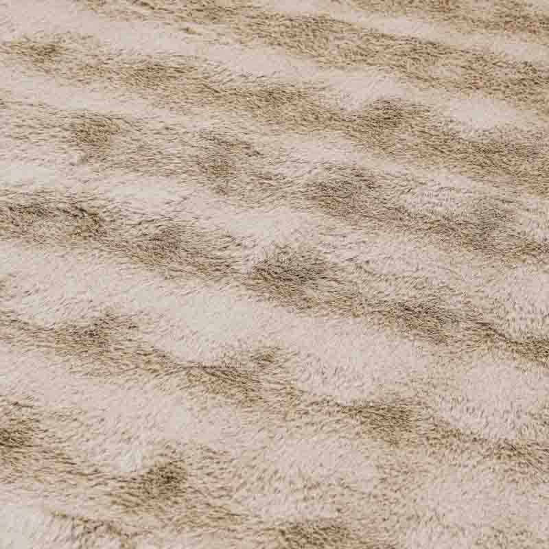 Tapis imitation fourrure 'Mountains' taupe