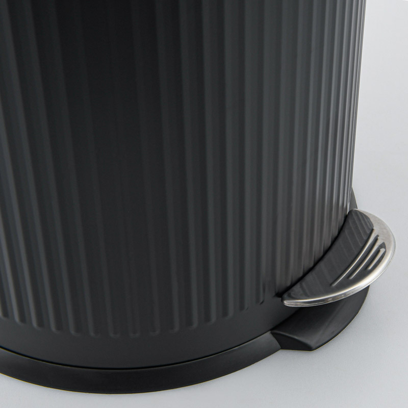 Poubelle ronde haute 27L noir