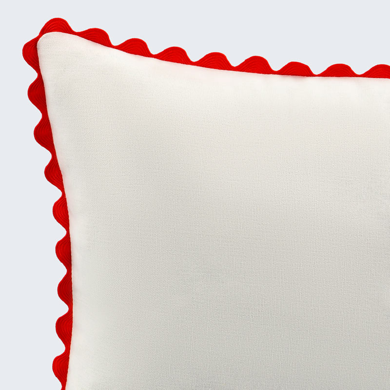 Coussin brodé cerises blanc 45x45 cm