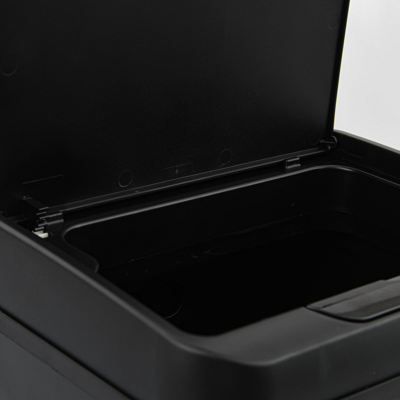 Poubelle à ouverture automatique noire 9L 