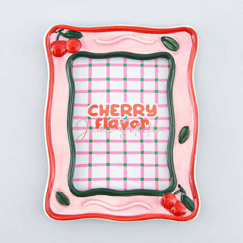 Cadre photo rayé motif cerise rose et rouge