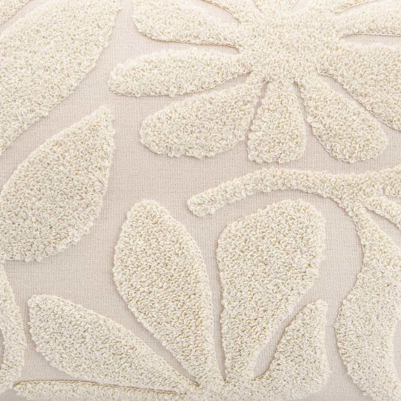 Coussin tufté fleuri écru