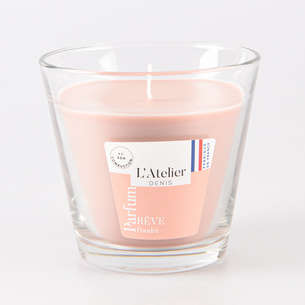 Bougie parfumée dans un verre