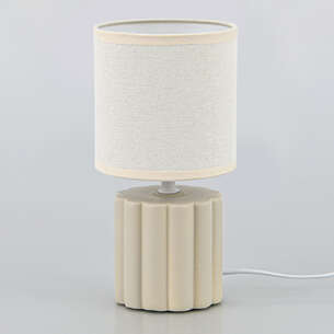 Lampe avec abat-jour 